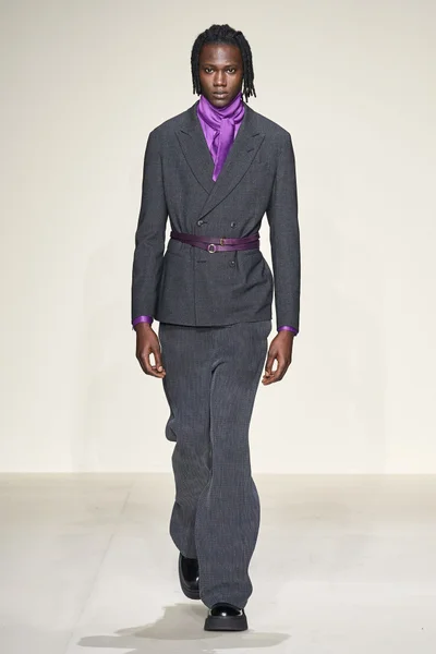 Look 71